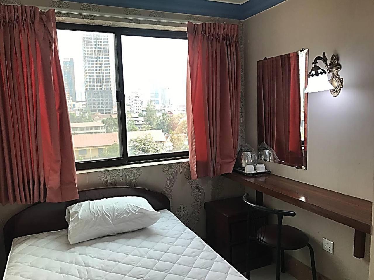 Rs Galaxy Hotel Phnompen Kültér fotó